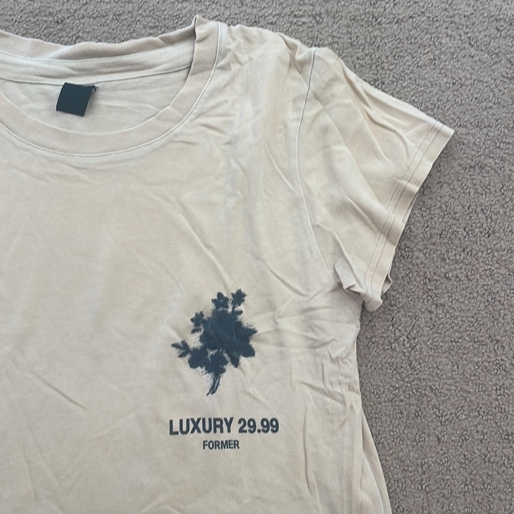 Former Tee - Picture 2 of 2